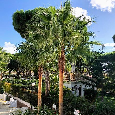 Apartamento Zinna Chiclana de la Frontera Luaran gambar