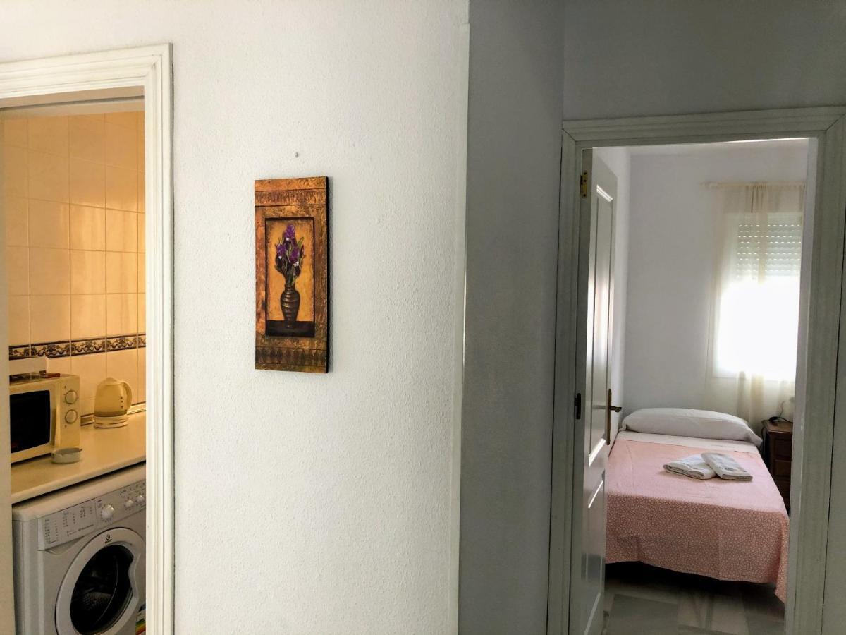 Apartamento Zinna Chiclana de la Frontera Luaran gambar
